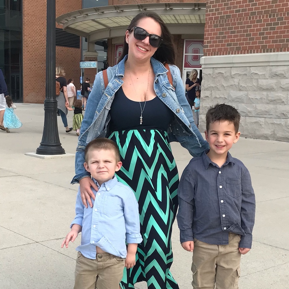 Meet your Posher, Nina